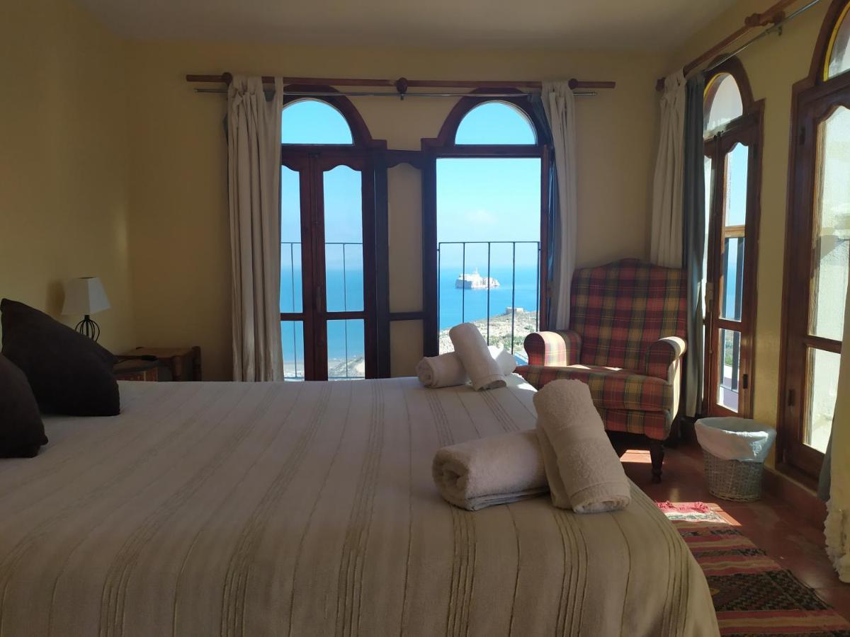 Casa Paca Alhucemas Guesthouse B&B Екстериор снимка