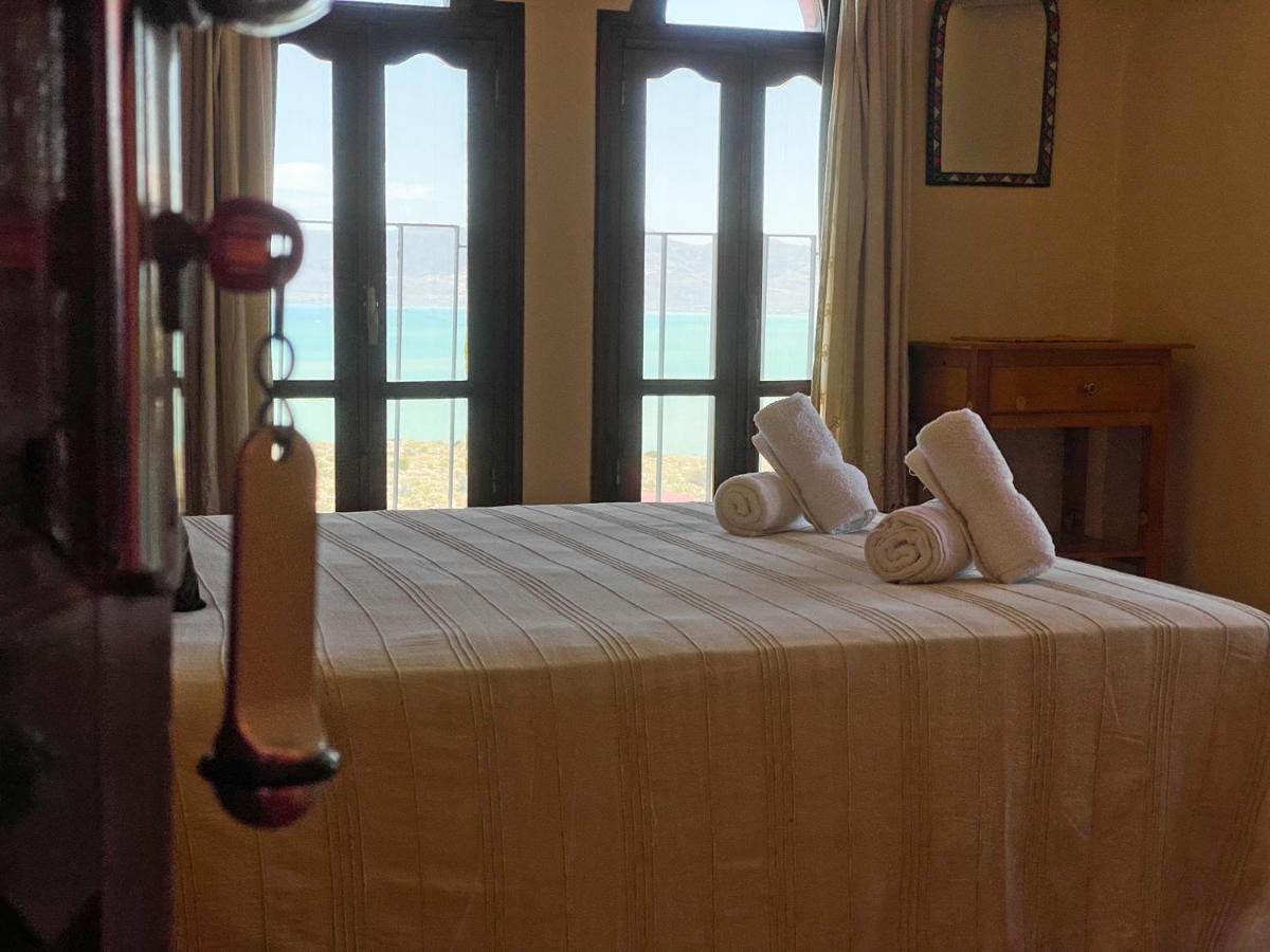 Casa Paca Alhucemas Guesthouse B&B Екстериор снимка